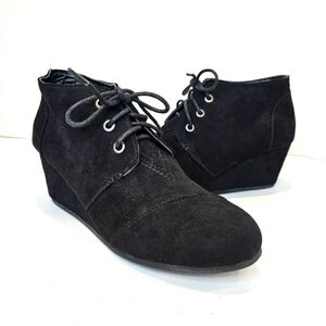 Bamboo Wedge Boots Women's Size 9 Black Suede NWOT Office Career